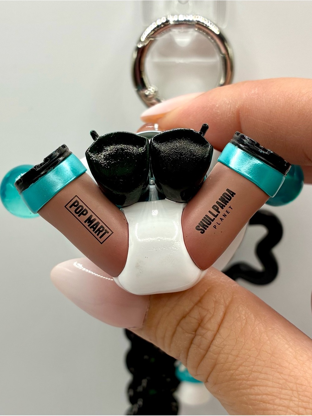 Skullpanda x City of Night Series Bag Charm - DJ Player - Picture 7 of 7